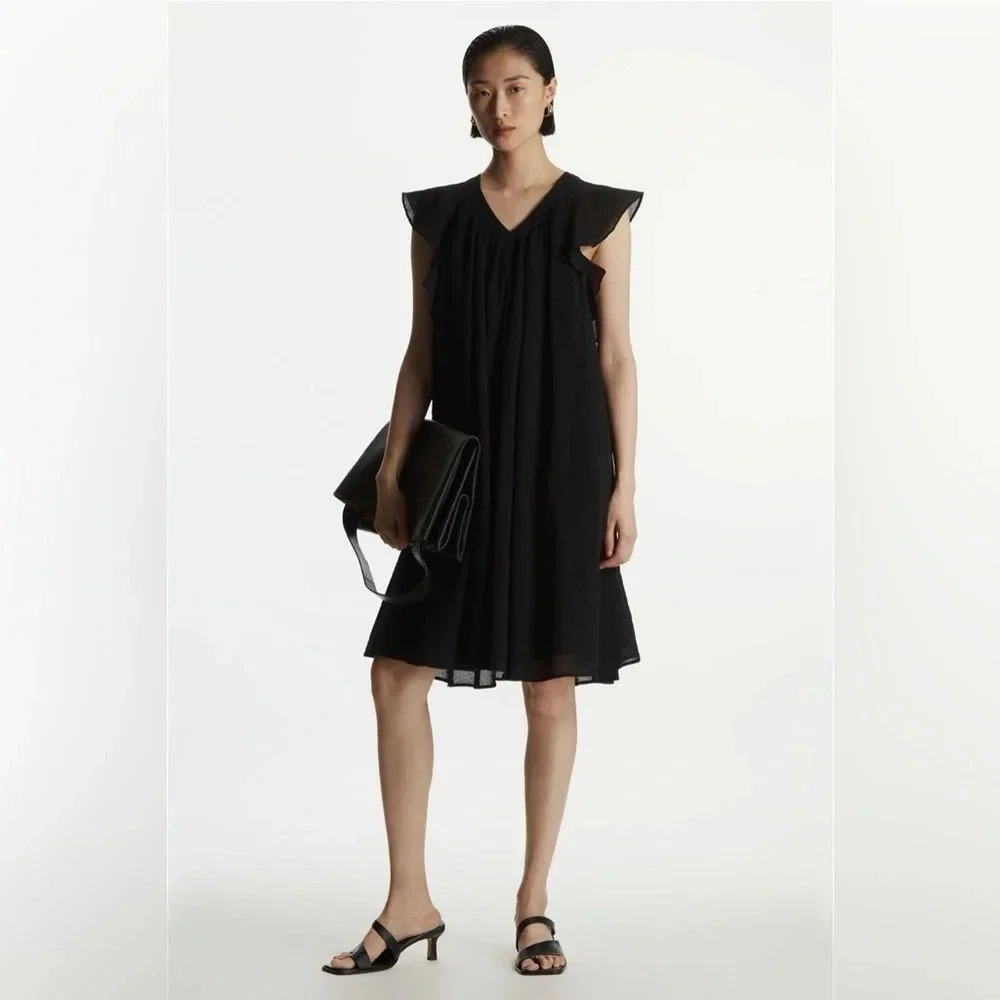 COS Ruffled Cap Sleeve Mini Dress Flowy Black 
Size 4